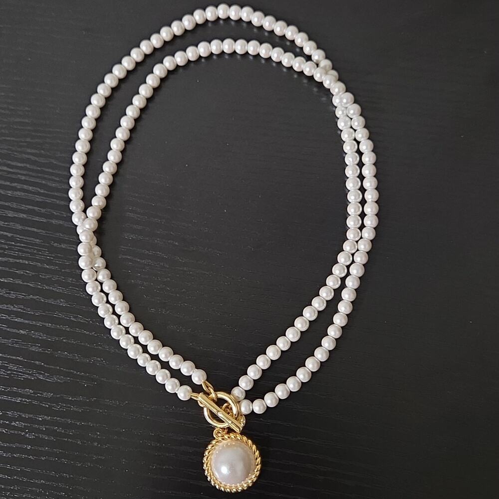 Talbots Double Strand Glass Pearl Necklace 19.5in Gold Tone Elegant